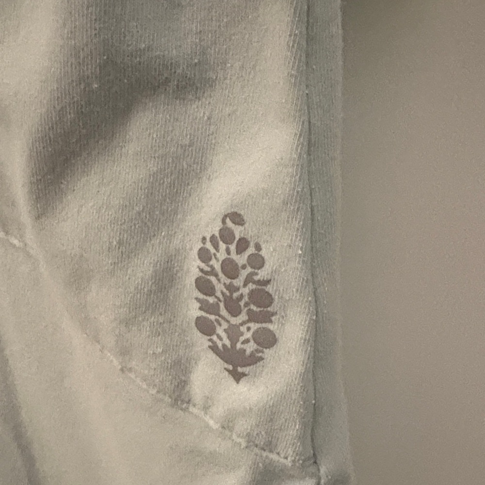 Free People Movement Onesie ~ Artic Snow ~ Size Small - Picture 3 of 13